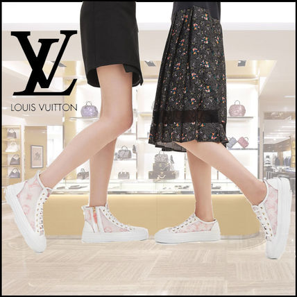 Louis Vuitton Monogram Rubber Sole Street Style Leather Logo 1A87DW