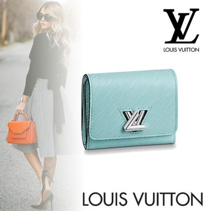 Louis Vuitton 2020 SS Calfskin Plain Leather Folding Wallet Long Wallet M69158 