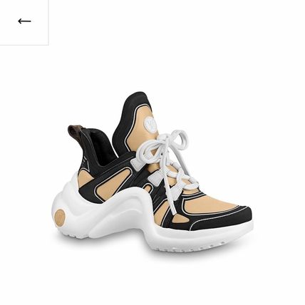 Louis Vuitton Low Top Sneakers 1A7TVS 