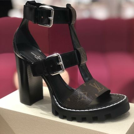 Louis Vuitton MONOGRAM 2020 SS Star Trail Sandal 1A64P9 