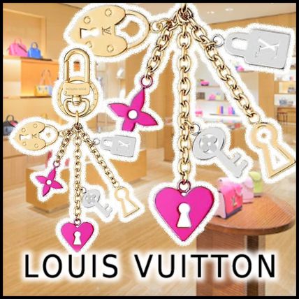 Louis Vuitton LOVE LOCK HEARTKEYS BAG CHARM gold keychainsbagcharms M67438 