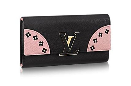Louis Vuitton CAPUCINES Studded Leather Folding Wallet Long Wallets M64105 