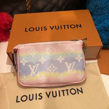 Louis Vuitton 2020 SS Lv Escale Mini Pochette Accessoires M69269 