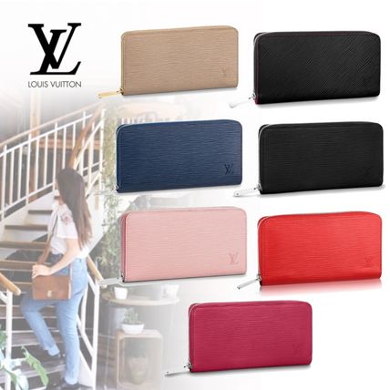 Louis Vuitton 2019 Cruise Leather Logo Long Wallets M61858