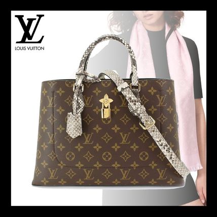 Louis Vuitton MONOGRAM Monogram Casual Style Unisex Calfskin A4 2WAY Plain Leather 