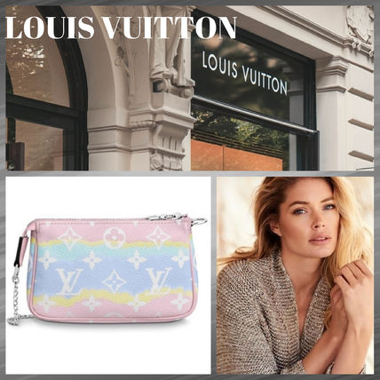 Louis Vuitton 2020 SS Monogram Chain Leather Logo PouchesCosmetic Bags 