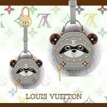 Louis Vuitton Raccoon Soft Hat Box Bag Charm And Key Holder M69019 