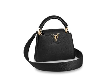 Louis Vuitton MINI CAPUCINES BAG 