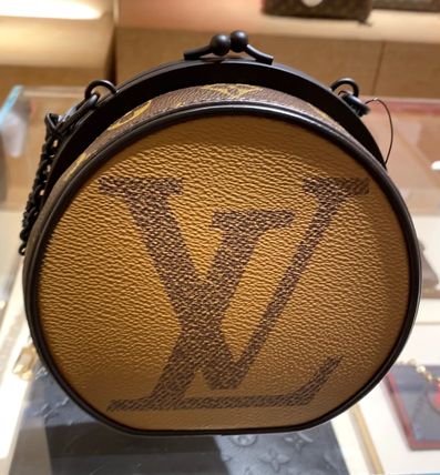 Louis Vuitton 2020 SS Casual Style Unisex Leather Elegant Style Crossbody Logo M45280 