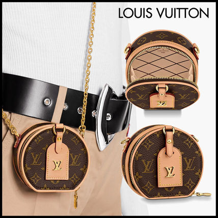 Louis Vuitton MONOGRAM Monogram Leather Logo PouchesCosmetic Bags 
