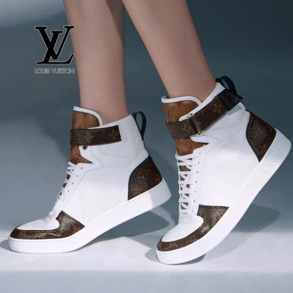 Louis Vuitton MONOGRAM 2020 21AW Monogram Casual Style Street Style Leather Elegant Style 1A87Q4 