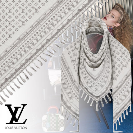 Louis Vuitton MONOGRAM 2020 21AW Monogram Silk Street Style Bi color Fringes Oversized Bridal M76368 M76368 