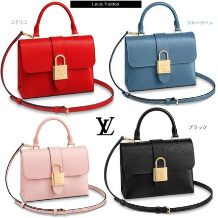 Louis Vuitton Monogram Logo Shoulder Bags 