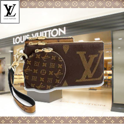 Louis Vuitton MONOGRAM Calfskin Logo PouchesCosmetic Bags 
