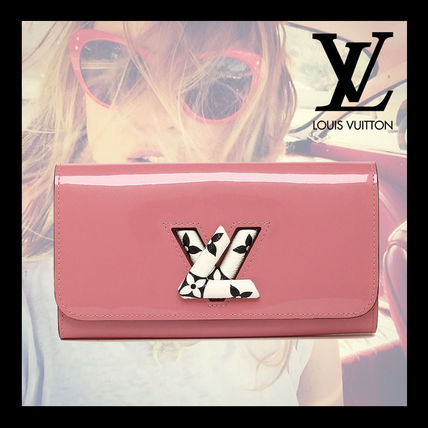 Louis Vuitton Leather Folding Wallet Logo Long Wallets 