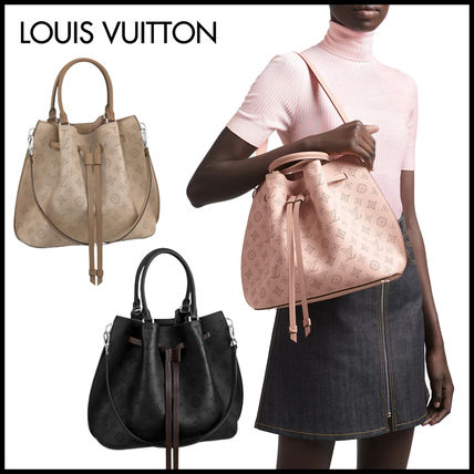Louis Vuitton MAHINA Casual Style 2WAY Leather Elegant Style Crossbody 
