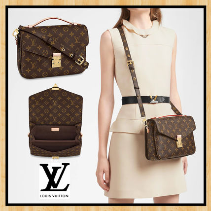 Louis Vuitton MONOGRAM 2019 20AW Monogram Casual Style Canvas 2WAY Plain Leather Party Style M44875 