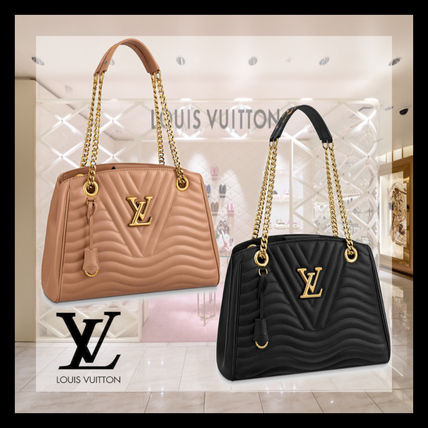 Louis Vuitton Louis Vuitton New Wave Chain Tote M51496 