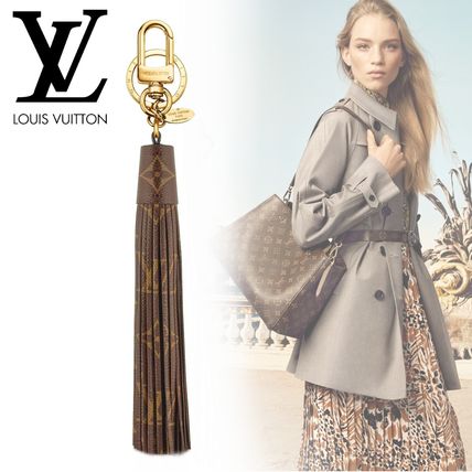 Louis Vuitton Monogram Canvas Blended Fabrics Tassel Logo MP1768 