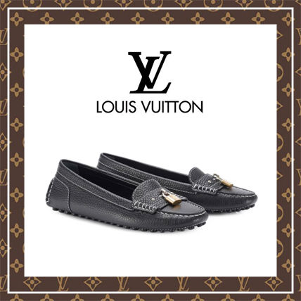 Louis Vuitton Plain Leather Logo LoaferMoccasin Shoes 