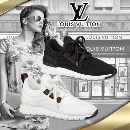 Louis Vuitton MONOGRAM Casual Style Low Top Sneakers 1A57D4 1A57CO 