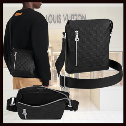 Louis Vuitton 2019 20AW Discovery Messenger Bb N42418 