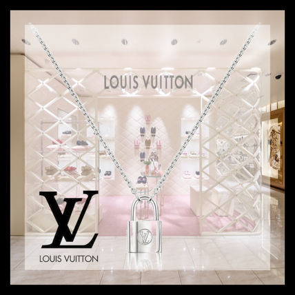 Louis Vuitton Costume Jewelry Casual Style Unisex Party Style Silver Q93559 