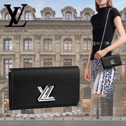 Louis Vuitton Twist Chain Wallet M62038 