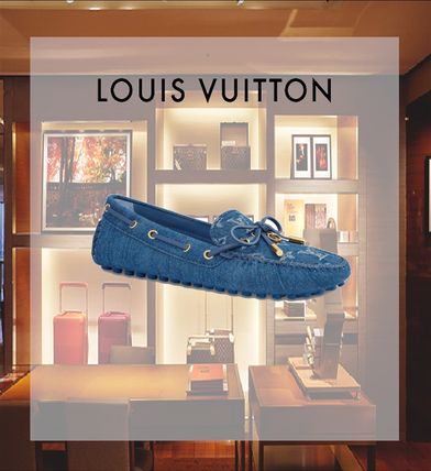 Louis Vuitton Gloria Flat Loafer 1A65XJ 