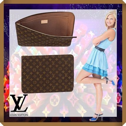 Louis Vuitton 2020 SS Monogram Casual Style Calfskin Party Style Elegant Style M44499 