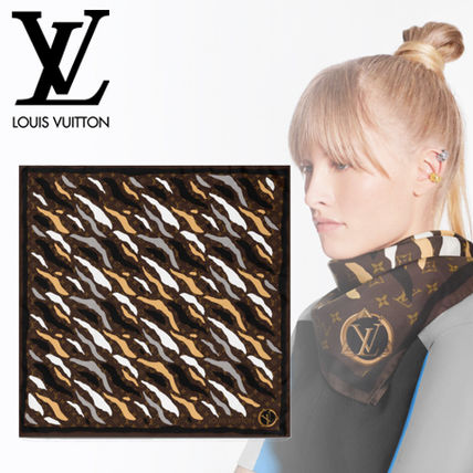 Louis Vuitton MONOGRAM 2020 SS Monogram Casual Style Silk Street Style Collaboration M76198 