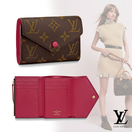 Louis Vuitton MONOGRAM 2020 SS Monogram Street Style Leather Folding Wallet Folding Wallets M41938 