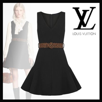 Louis Vuitton 2020 21AW Wool V Neck Plain Elegant Style Formal Style Dresses 1A81WN 