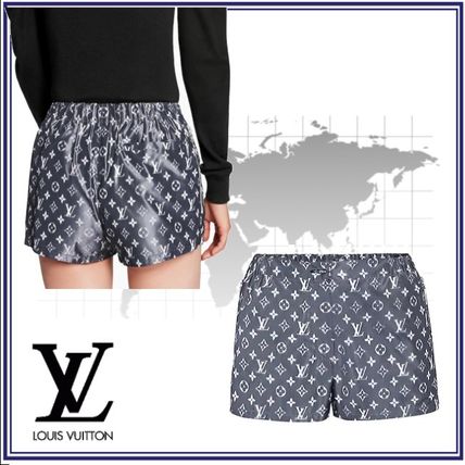 Louis Vuitton 2020 Cruise Short Monogram Casual Style Silk Shorts 