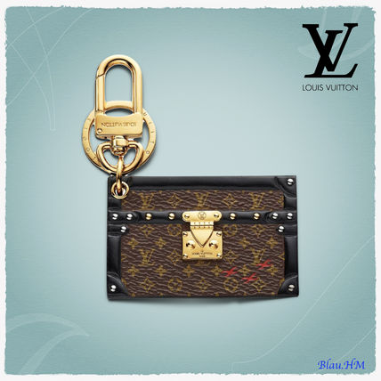 Louis Vuitton Petite Malle Bag CharmKey Holder M78618 