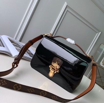 Louis Vuitton MONOGRAM 2020 SS Monogram Bi color Leather Crossbody Logo Handbags M52686 M51953 M51952 