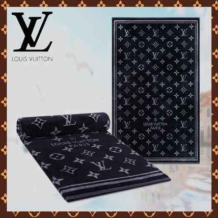 Louis Vuitton Monogram Eclipse Beach Towel M73417 