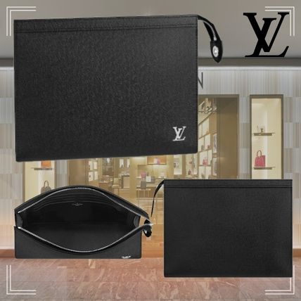 Louis Vuitton 2020 SS Pochette Voyage M30450 