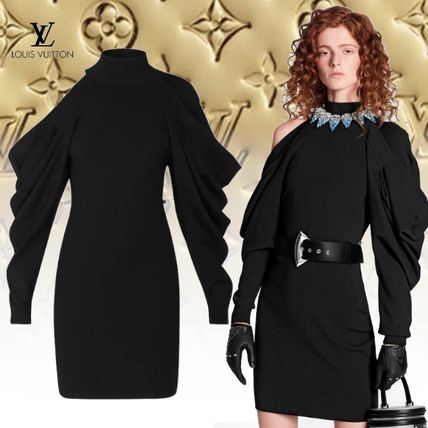Louis Vuitton Asymmetric Knit Dress With Draped Sleeves 1A62HM 