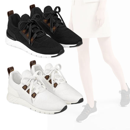 Louis Vuitton 2020 SS Plain Toe Casual Style Plain Low Top Sneakers 