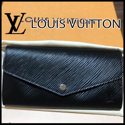 Louis Vuitton EPI 2019 20AW Bi color Plain Leather Folding Wallet Logo Long Wallets M60582