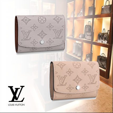 Louis Vuitton MAHINA 2018 SS Monogram Leather Small Wallet Logo Coin Cases M68671 M62541 