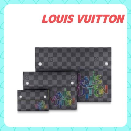Louis Vuitton DAMIER GRAPHITE 2020 SS Louis Vuitton Clutches 