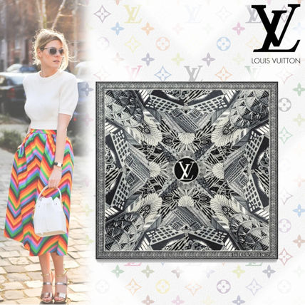 Louis Vuitton Lightweight Scarves  Shawls MP2586 