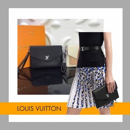 Louis Vuitton LOCKME 2020 SS Casual Style 2WAY Plain Leather Elegant Style Logo M63926 