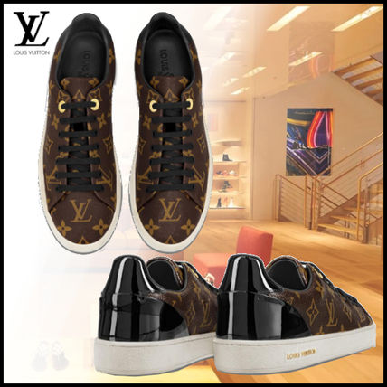 Louis Vuitton 2018 19AW Monogram Plain Toe Elegant Style Low Top Sneakers 