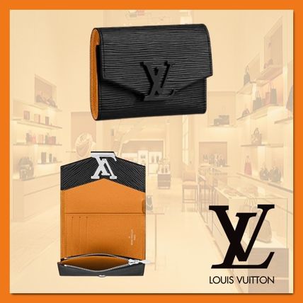 Louis Vuitton Plain Leather Folding Wallet Small Wallet Logo M69218 