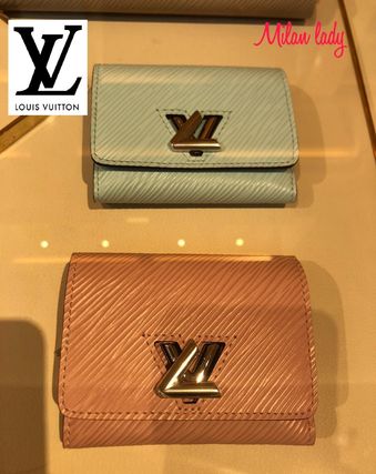Louis Vuitton Plain Leather Folding Wallets M69158 