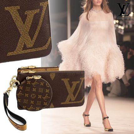 Louis Vuitton 2020 SS Monogram Plain Leather Logo Pouches  Cosmetic Bags 