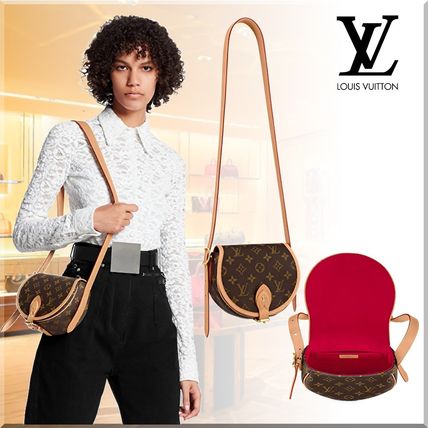 Louis Vuitton Monogram Casual Style Canvas Leather Elegant Style Crossbody M44860 